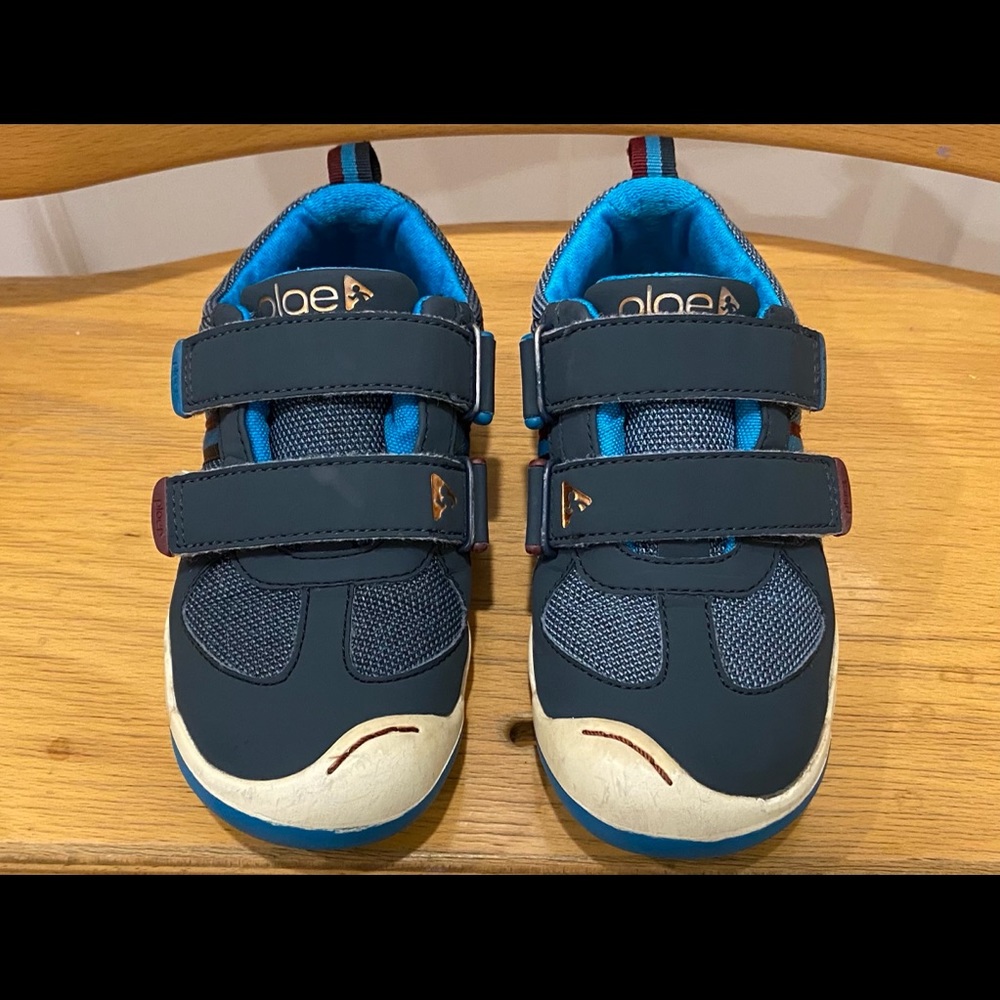 Boys PLAE Charlie Waterproof sneaker size 11